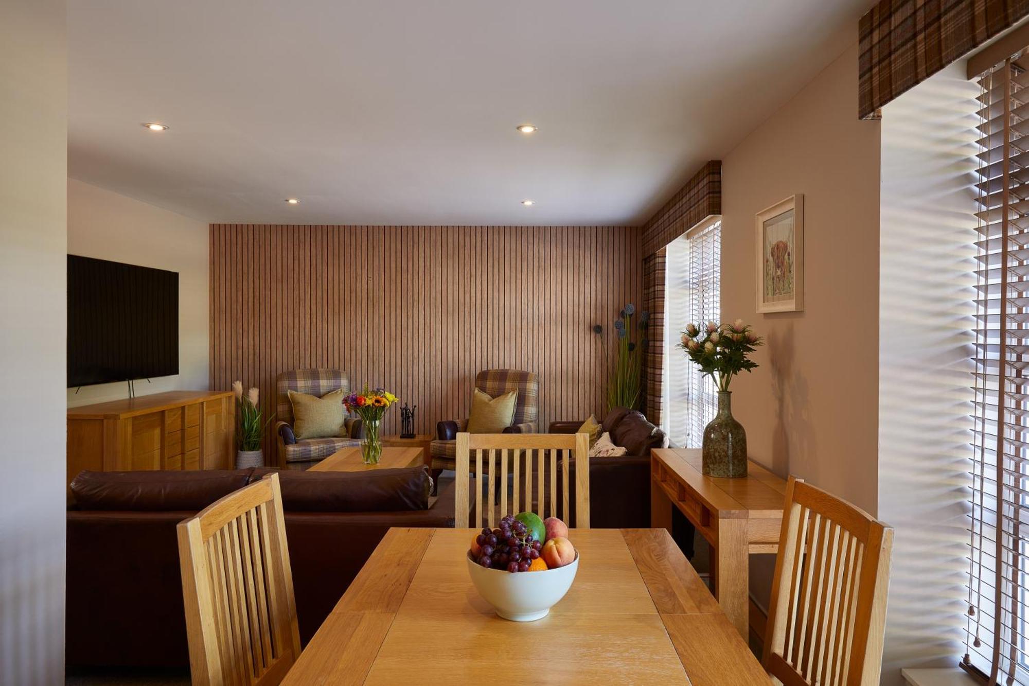 Macdonald Woodland Lodges At Macdonald Aviemore Resort Bagian luar foto